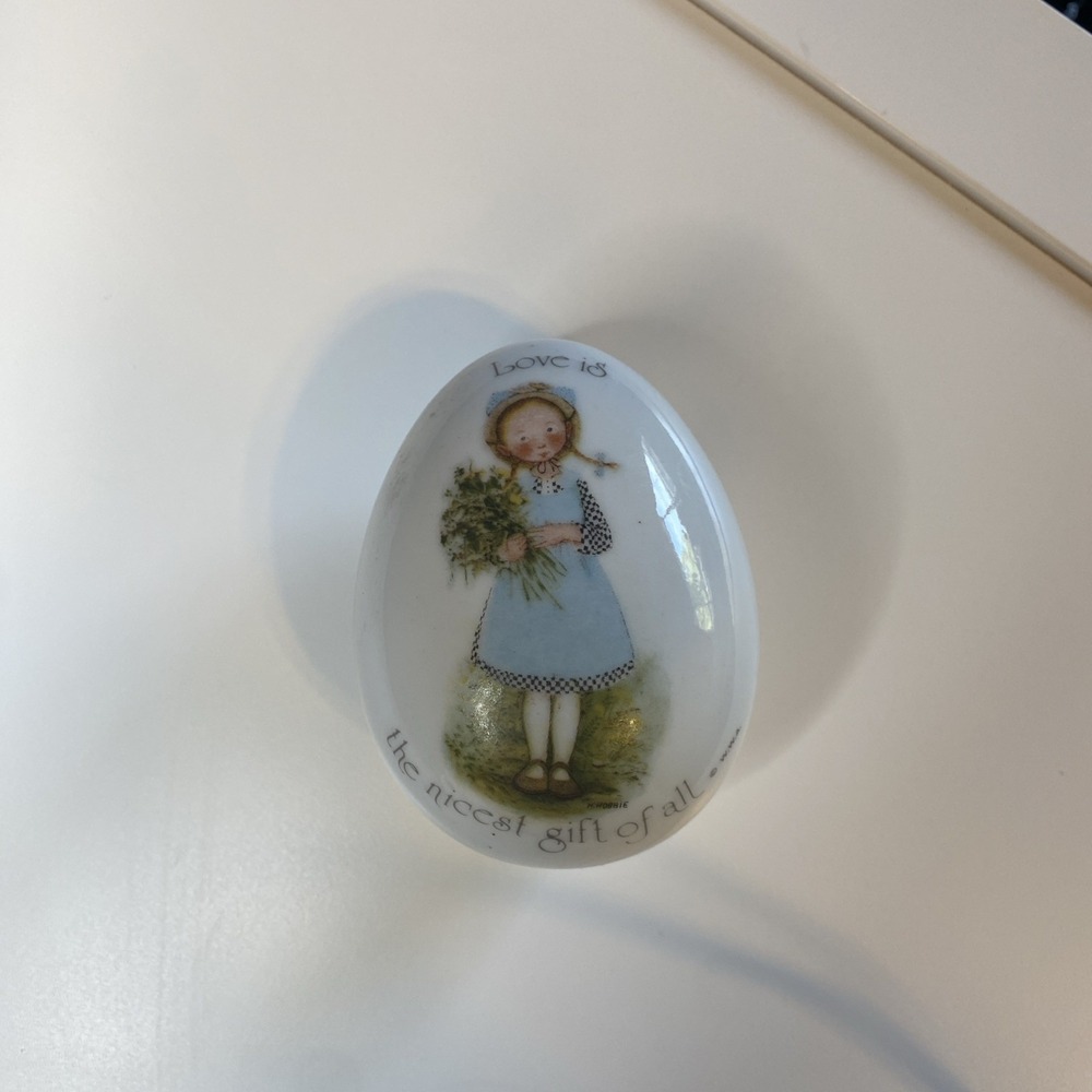 VTG Holly Hobbie Oval Shaped Trinket Box with Lid '73
